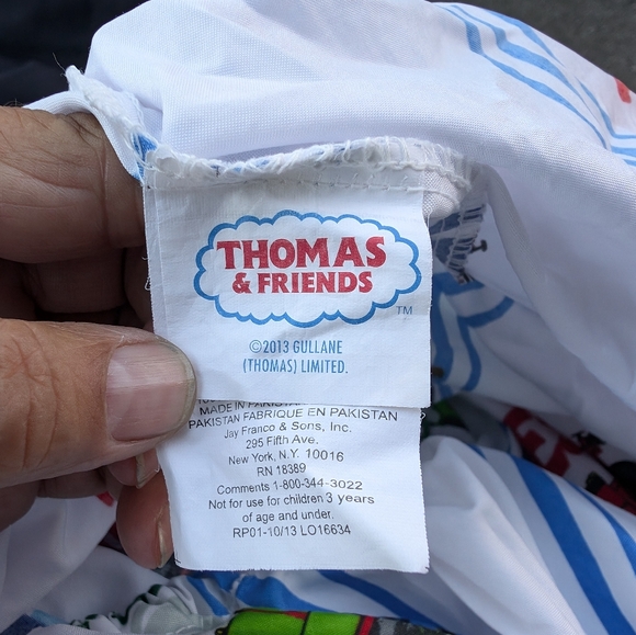 2013 GULLANE THOMAS THE TANK full size fitted sheet NICE CONDITION - Picture 5 of 6